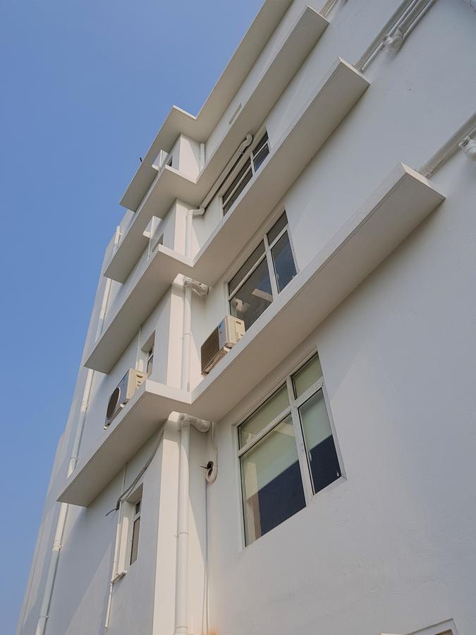 Hotel The Pulse Kalkutta Exterior foto